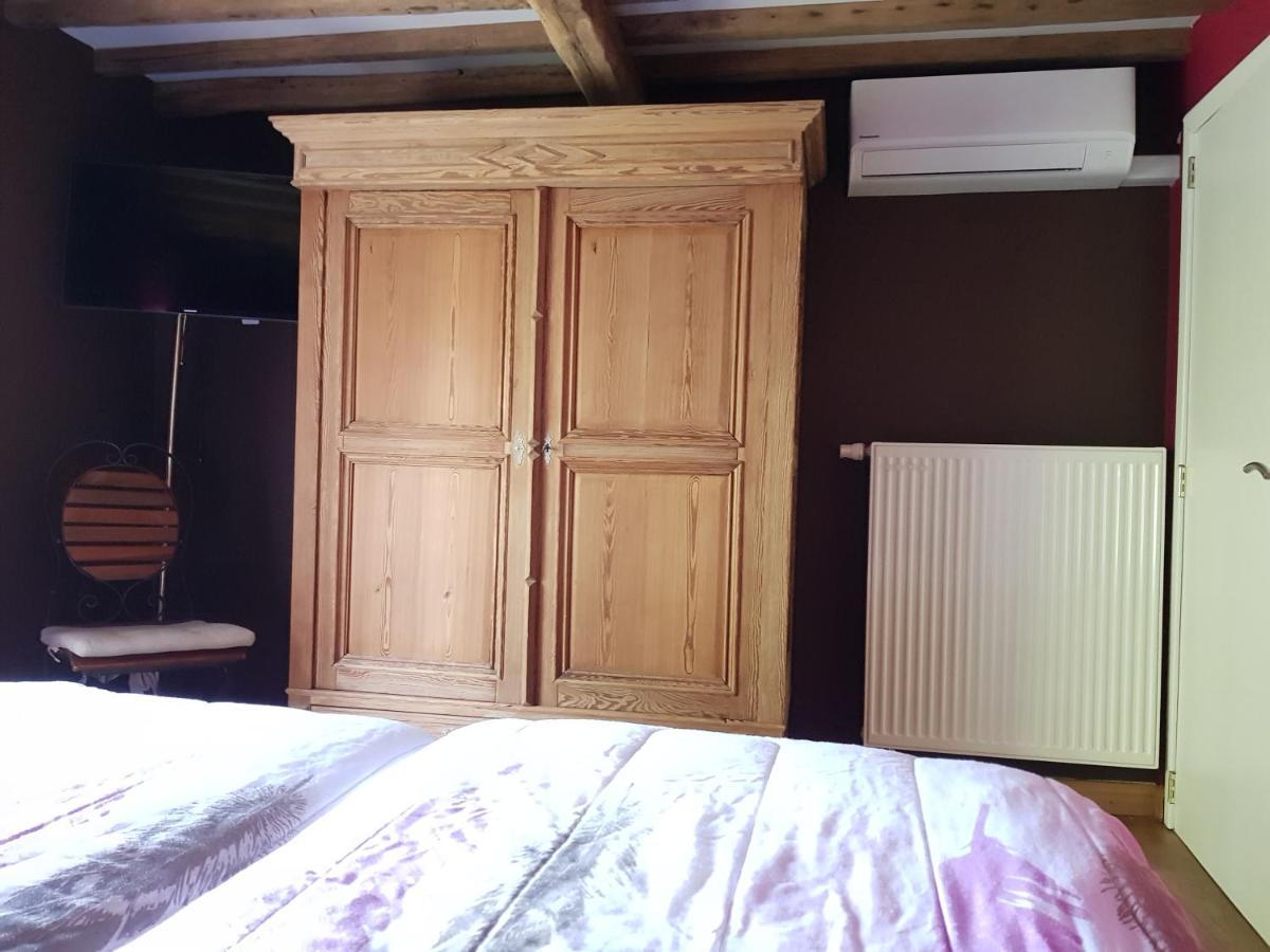 Gite Au Coeur De Champlon Exterior foto
